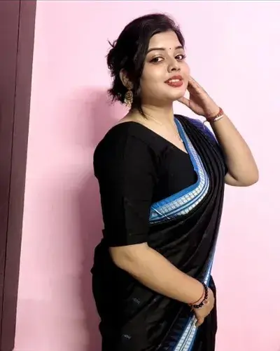 Call Girl in Mandawar